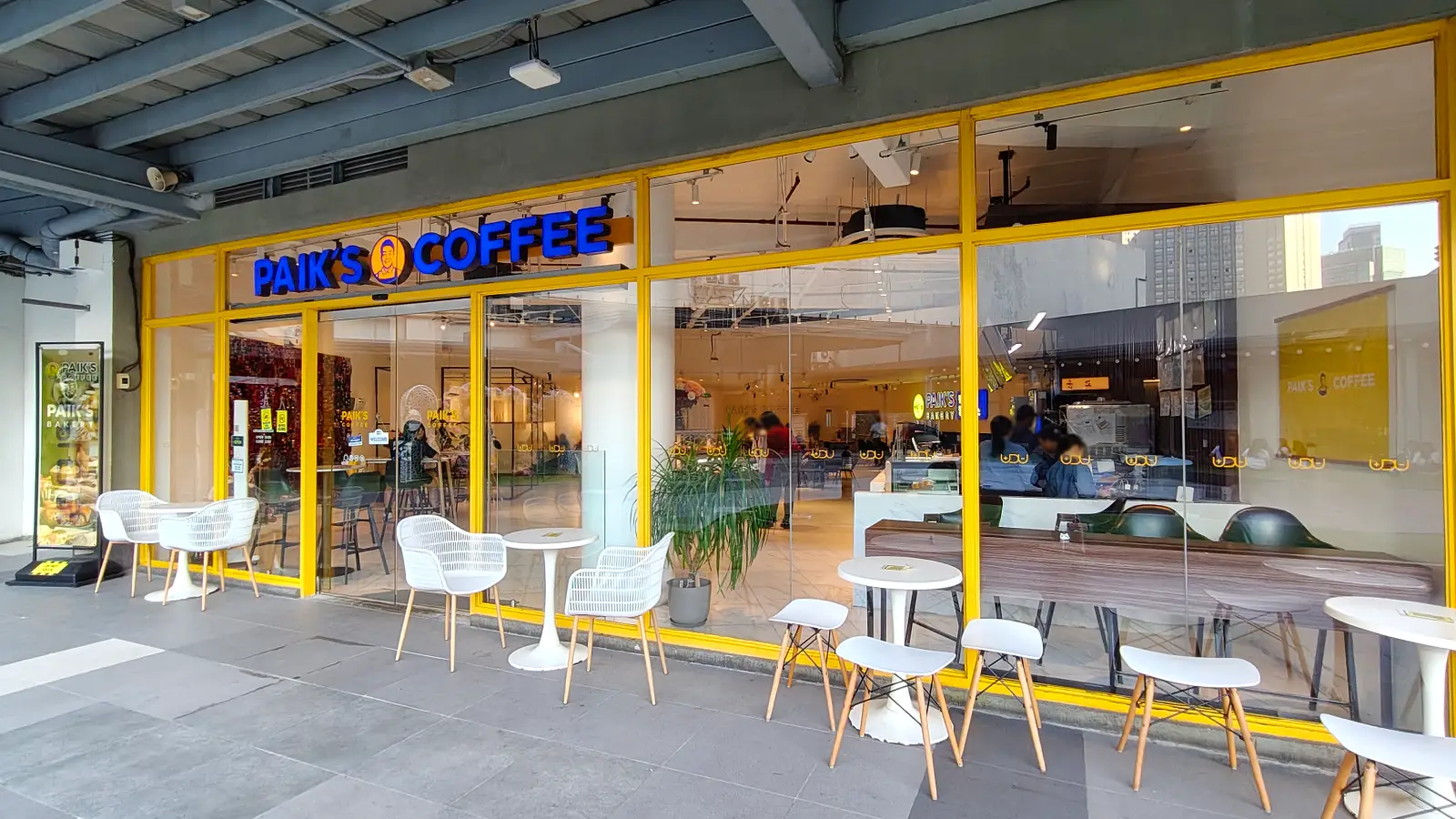 PAIK'S COFFEE in Glorietta